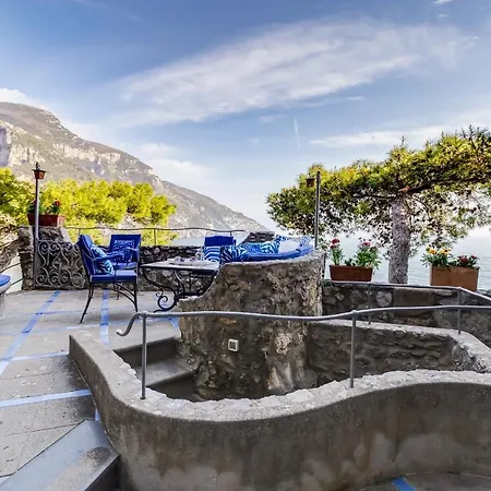 Alojamento de Acomodação e Pequeno-almoço Torre Silja Positano